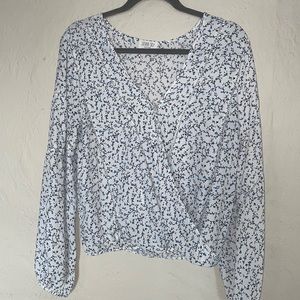 blue & white floral blouse